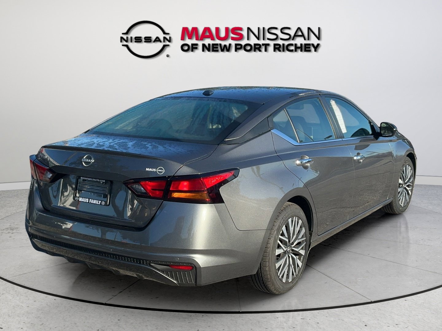 Certified 2025 Nissan Altima 2.5 SV FWD image 9
