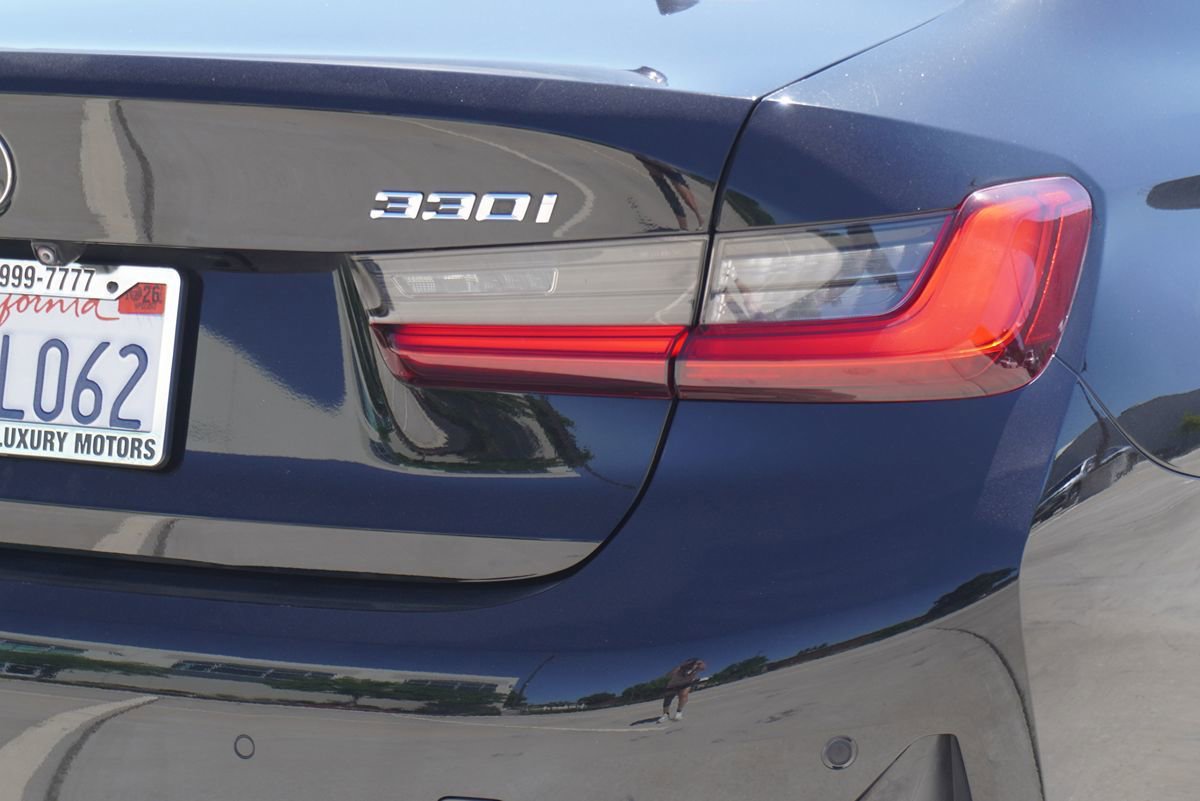 Used 2021 BMW 330i Sedan RWD image 10