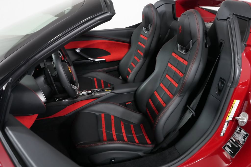 Used 2025 Ferrari 296 GTS RWD image 5