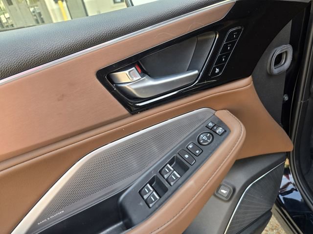 Certified 2026 Acura MDX FWD w/ Technology Package image 15