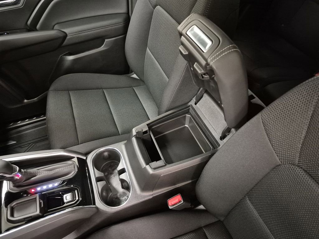 New 2026 GMC Canyon Elevation w/ Convenience Package image 36