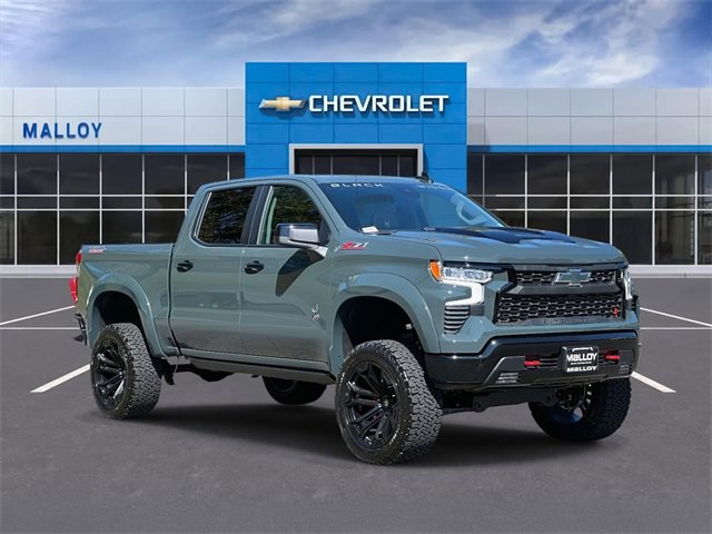 New 2025 Chevrolet Silverado 1500 LT Trail Boss w/ Convenience Package II