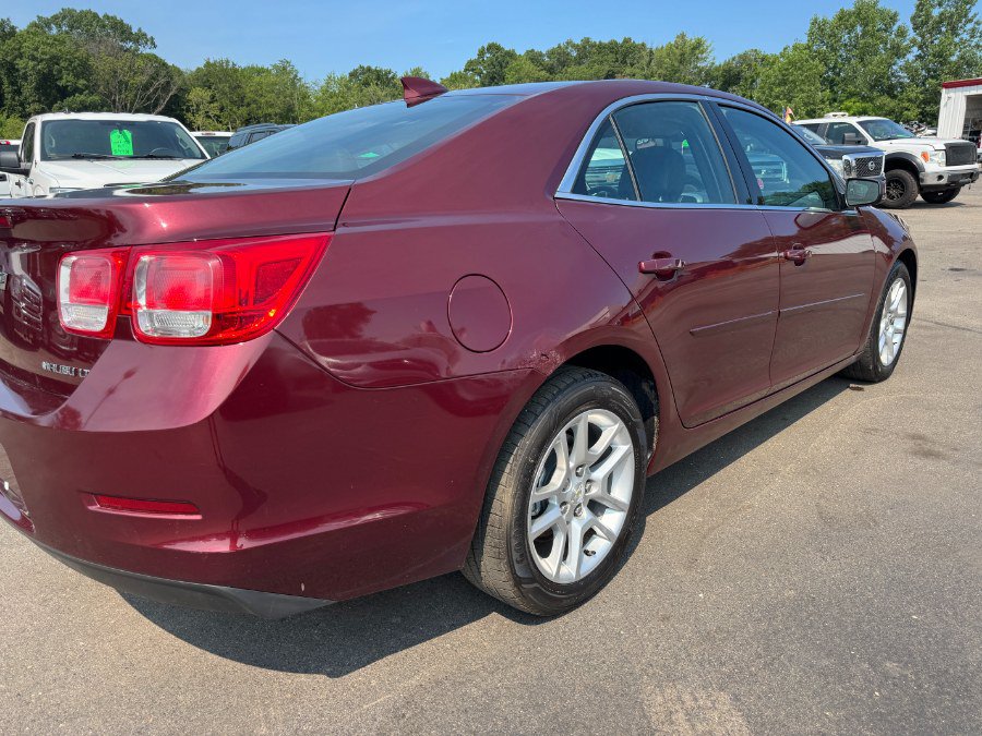 Used 2015 Chevrolet Malibu LT FWD image 11