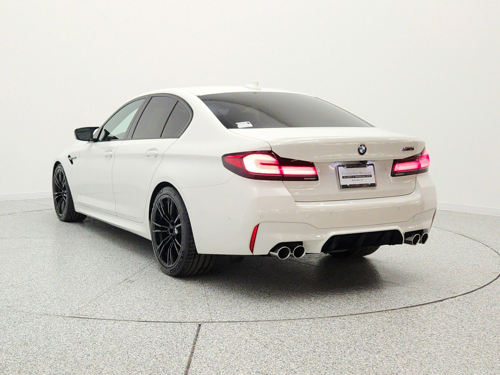 Used 2021 BMW M5 w/ Executive Package AWD/4WD image 7