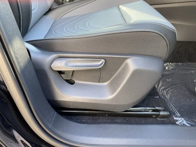 New 2026 Volkswagen Tiguan SE image 44