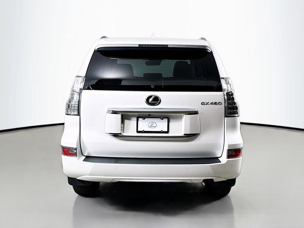 Used 2023 Lexus GX 460 Premium w/ Premium Package image 6