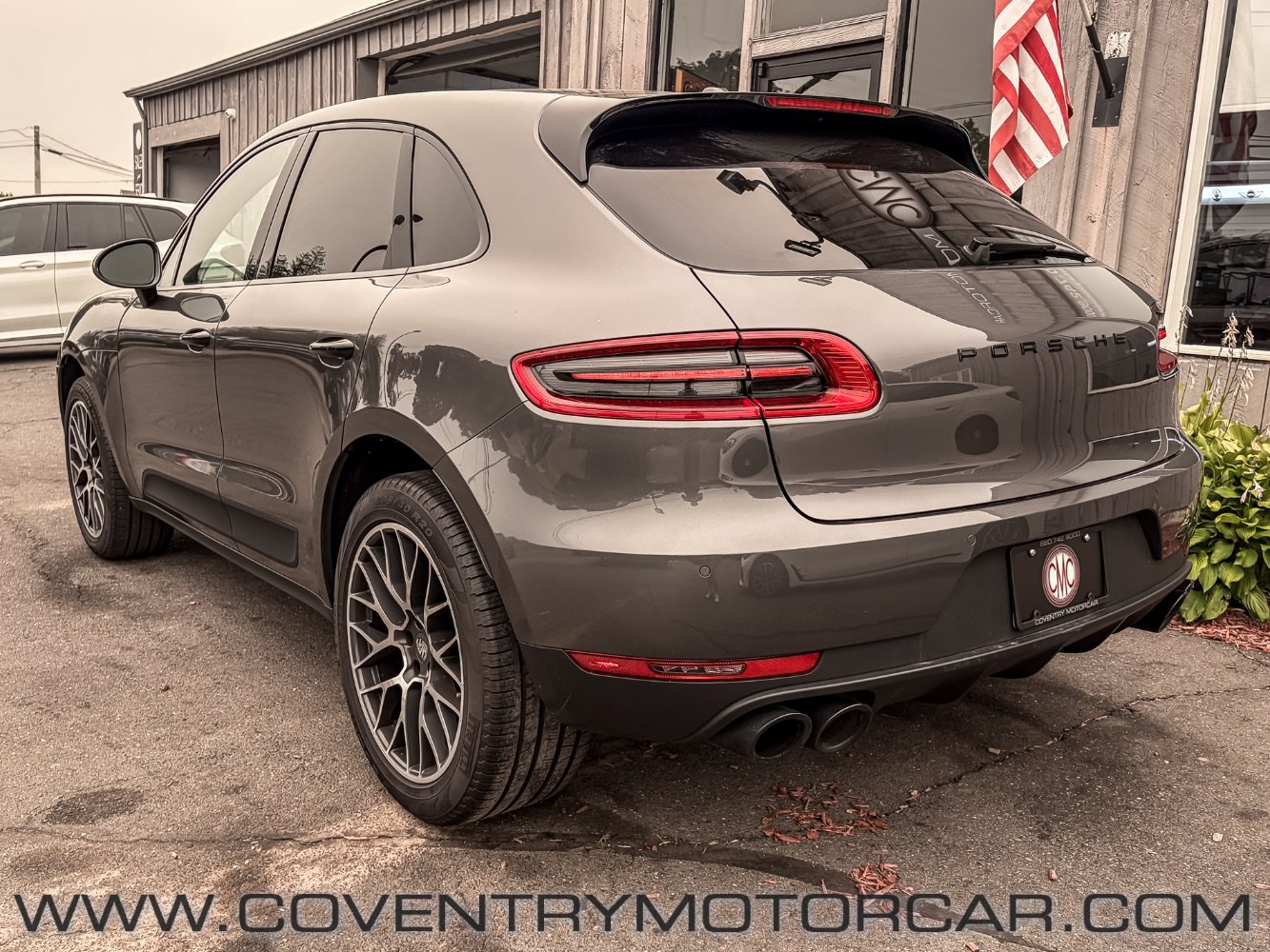 Used 2018 Porsche Macan S AWD/4WD image 7