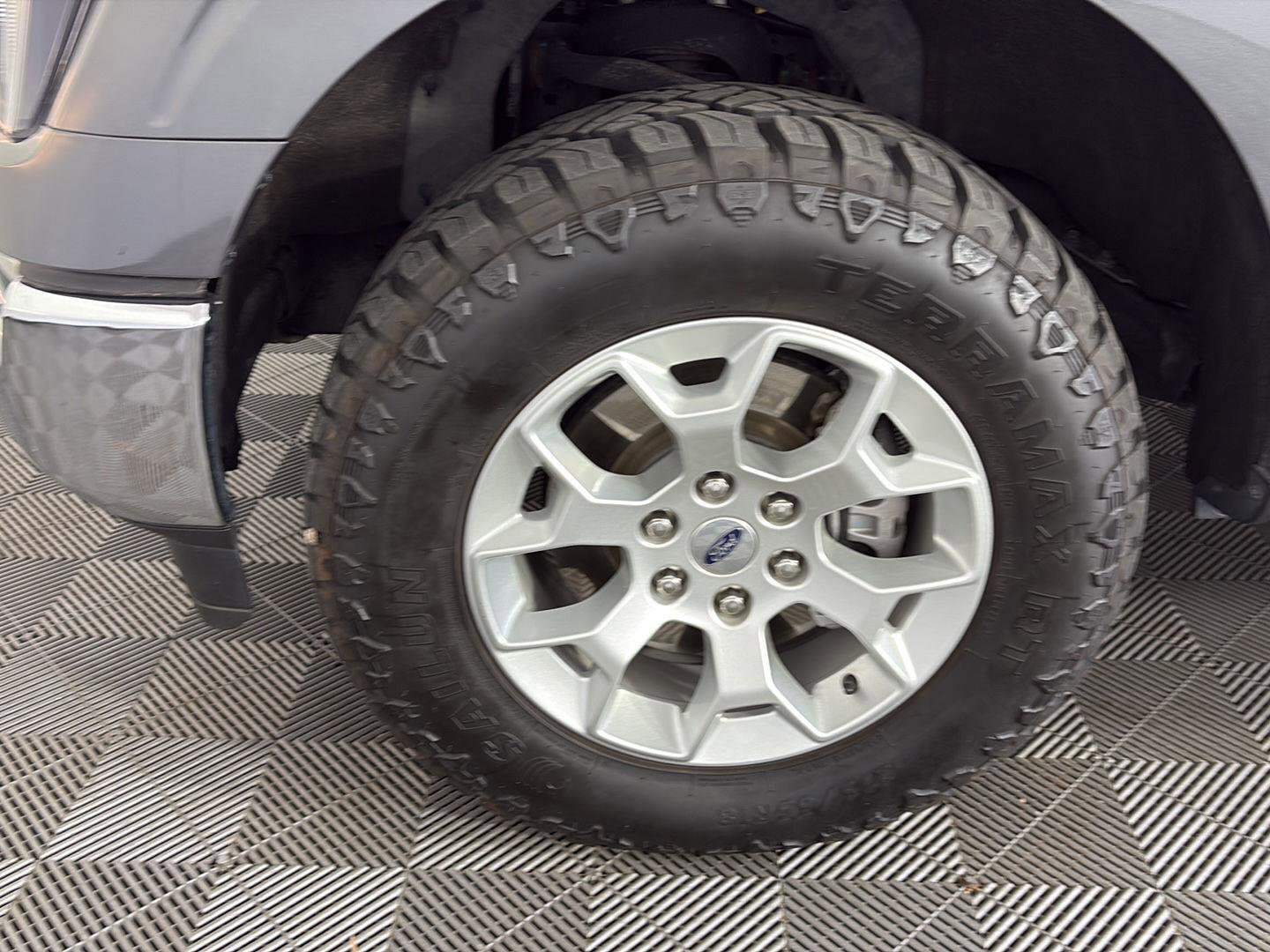 Used 2023 Ford F150 XLT AWD/4WD image 19