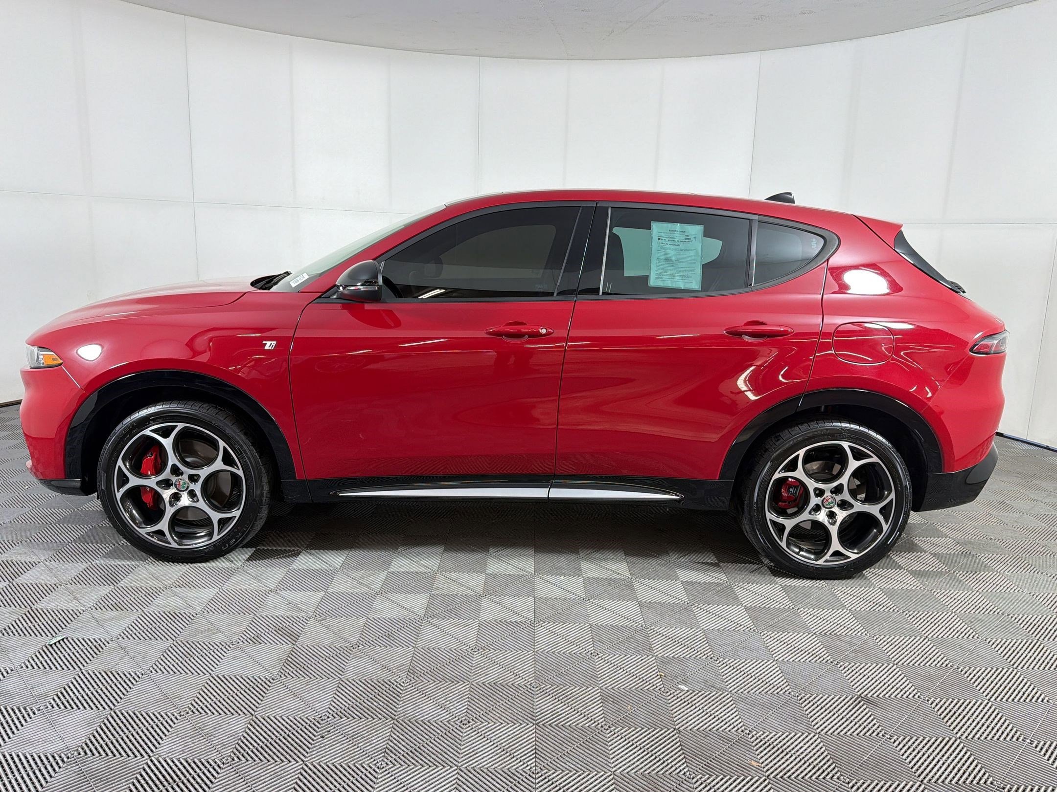 Used 2024 Alfa Romeo Tonale Ti AWD/4WD video 2