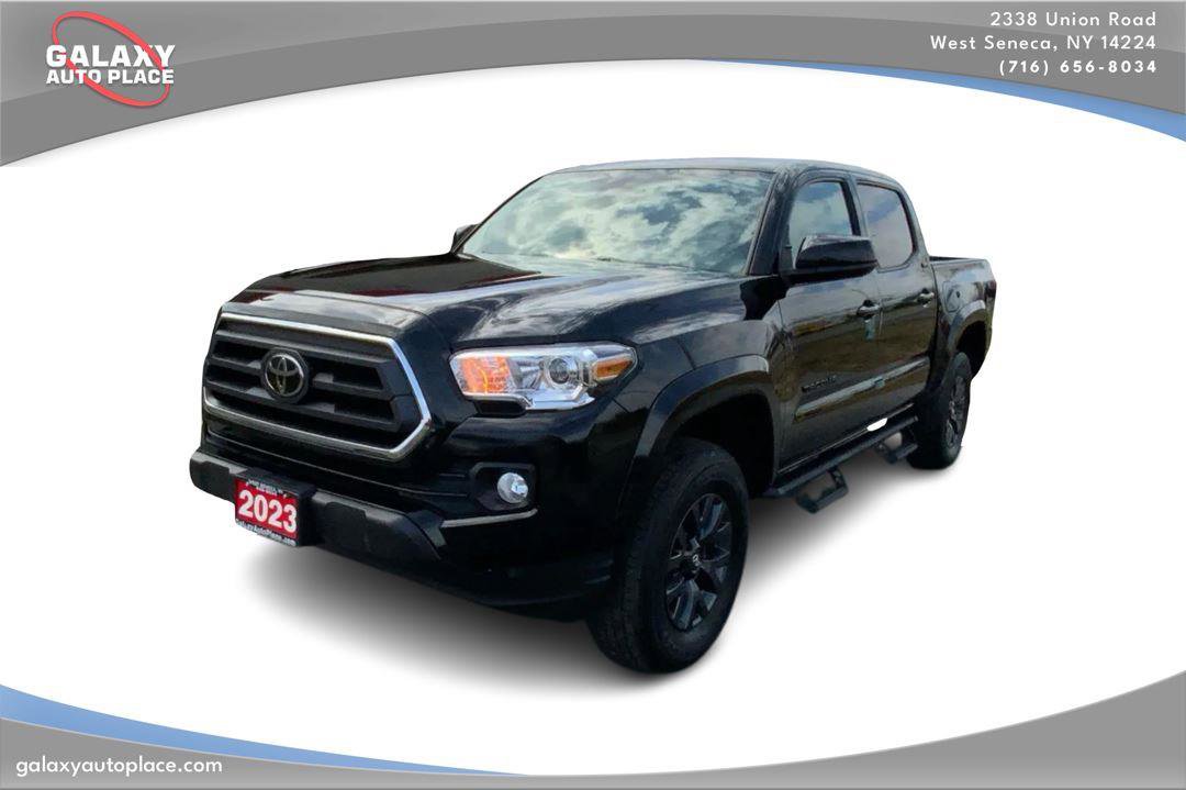 Used 2023 Toyota Tacoma SR5 AWD/4WD image 1