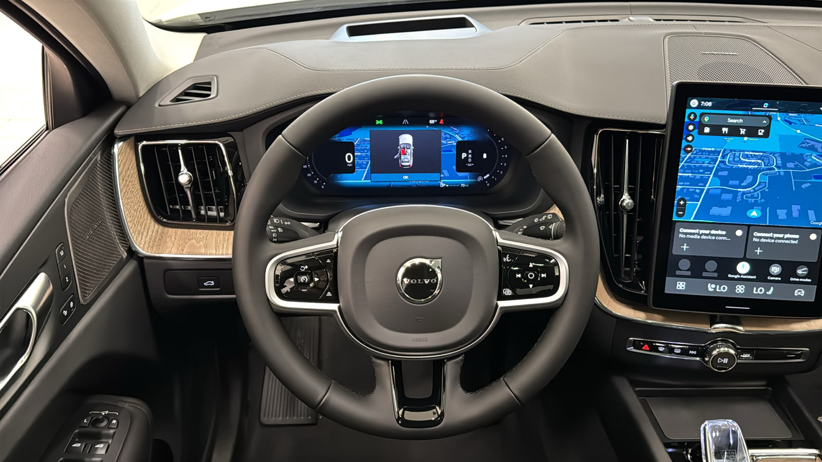 New 2026 Volvo XC60 B5 Ultra w/ Protection Package Premier AWD/4WD image 12