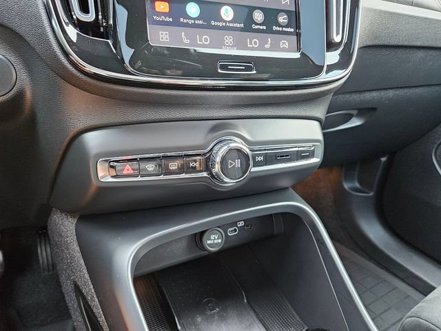 Certified 2023 Volvo XC40 Recharge Plus w/ Protection Package Premier AWD/4WD image 25
