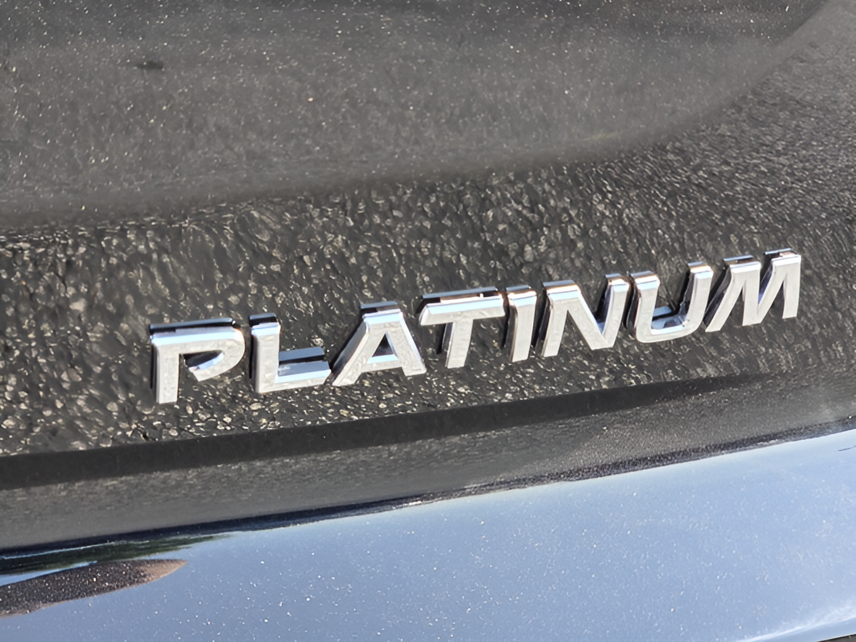 Used 2024 Nissan Pathfinder Platinum FWD image 30