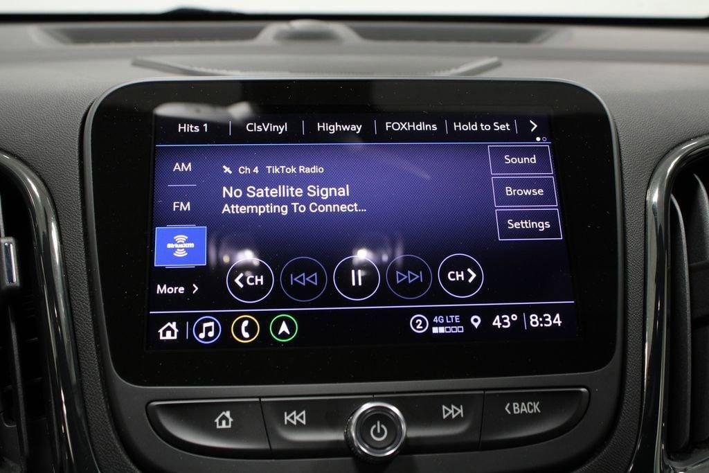 Used 2024 Chevrolet Equinox RS w/ RS Leather Package image 44