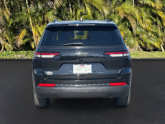 Used 2023 Jeep Grand Cherokee L Limited w/ Black Appearance Package RWD image 7