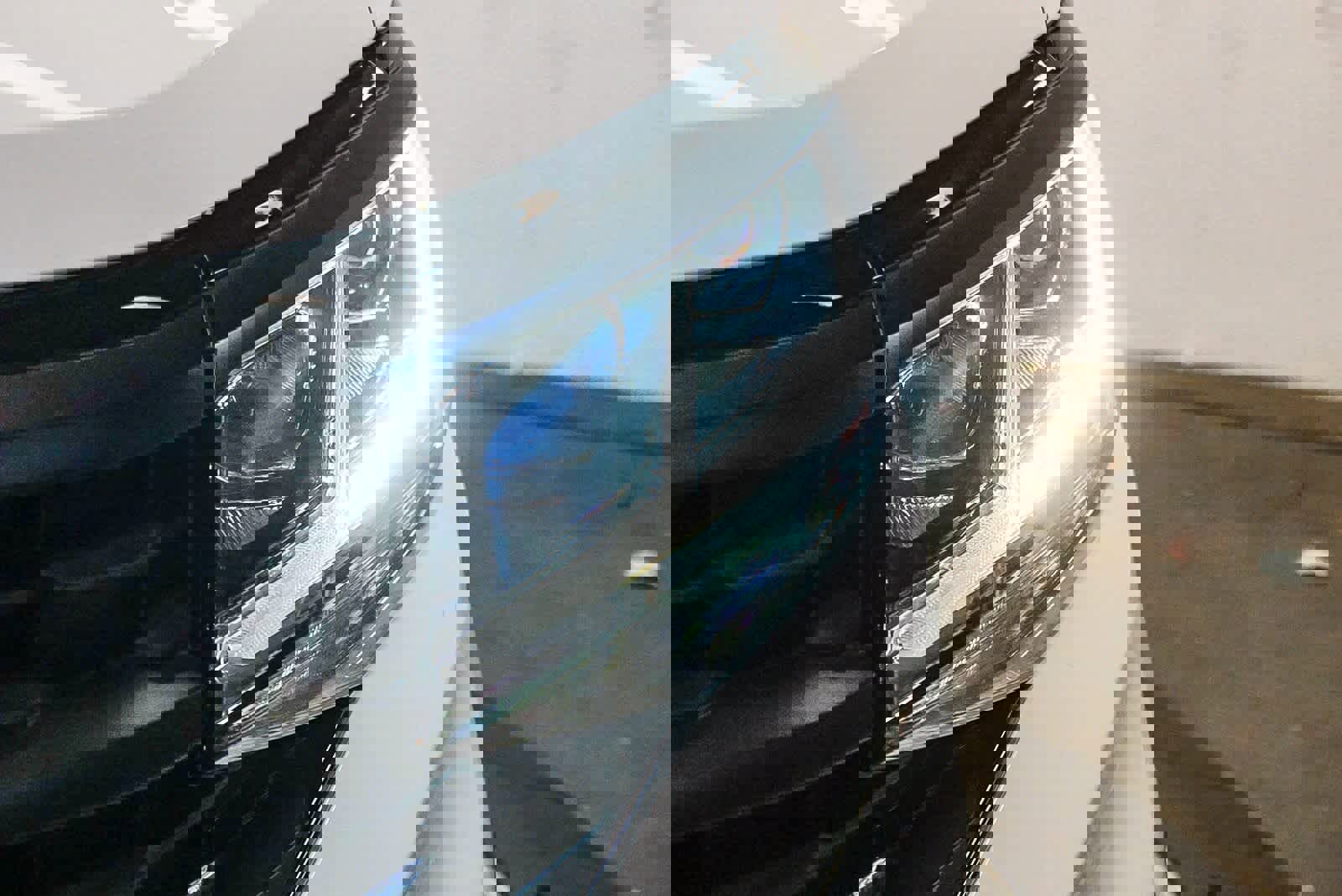 Used 2023 Volkswagen Atlas Cross Sport SE image 7