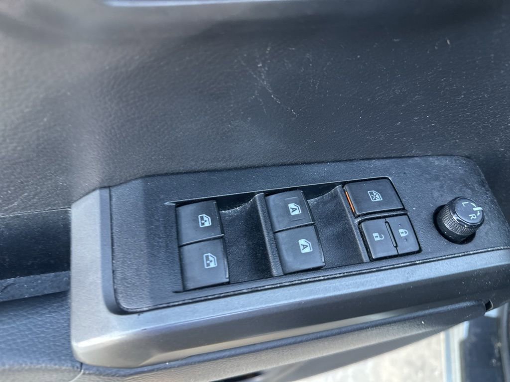 Used 2022 Toyota Tacoma TRD Sport image 7