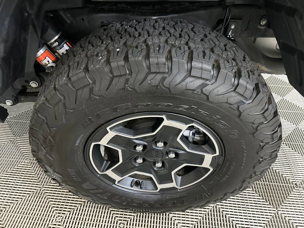 Used 2021 Jeep Gladiator Mojave AWD/4WD image 11