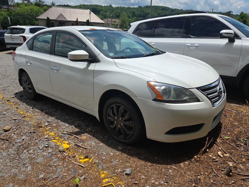 Used 2015 Nissan Sentra S FWD image 3