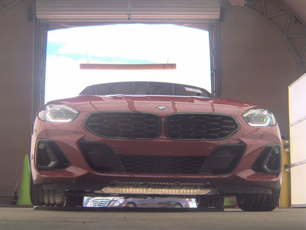 Used 2025 BMW Z4 M40i w/ Premium Package RWD image 8