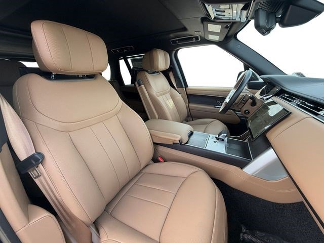 New 2026 Land Rover Range Rover Autobiography AWD/4WD image 16