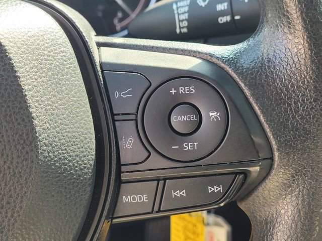 Used 2024 Toyota RAV4 LE image 14