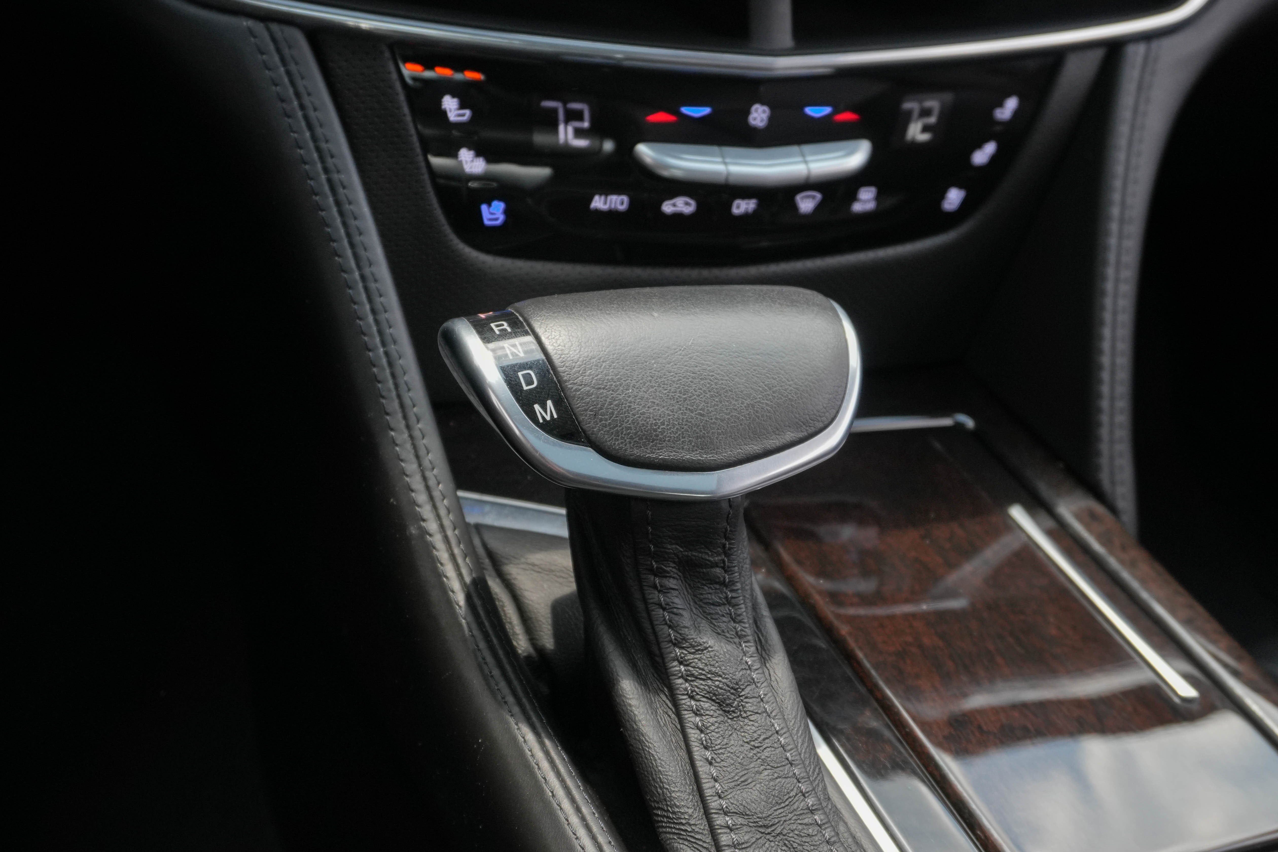 Used 2018 Cadillac CT6 Platinum AWD/4WD image 28