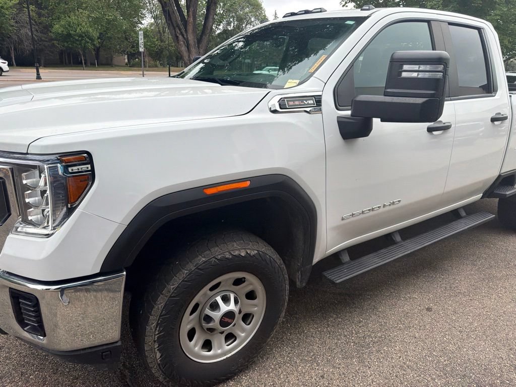 Used 2022 GMC Sierra 2500 Pro w/ Convenience Package AWD/4WD image 2