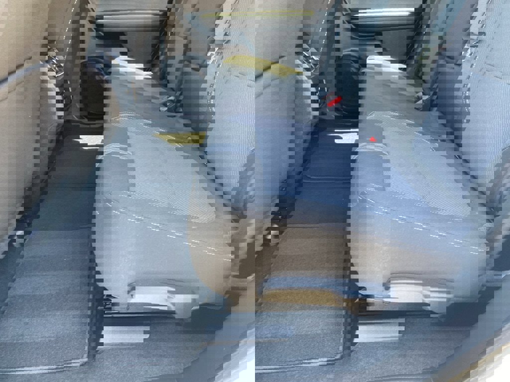 Used 2023 Chevrolet Blazer LT image 18