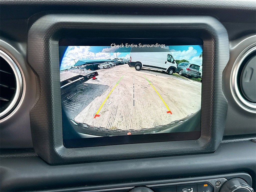 Used 2021 Jeep Wrangler Unlimited Rubicon 4xe w/ Cold Weather Group image 14