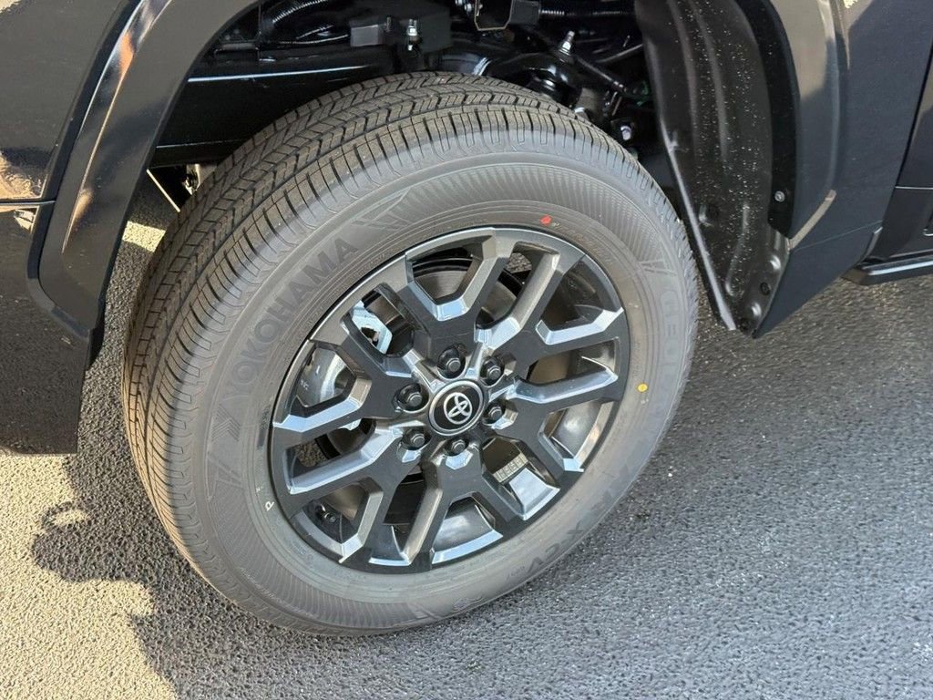 New 2026 Toyota Tundra Platinum image 4