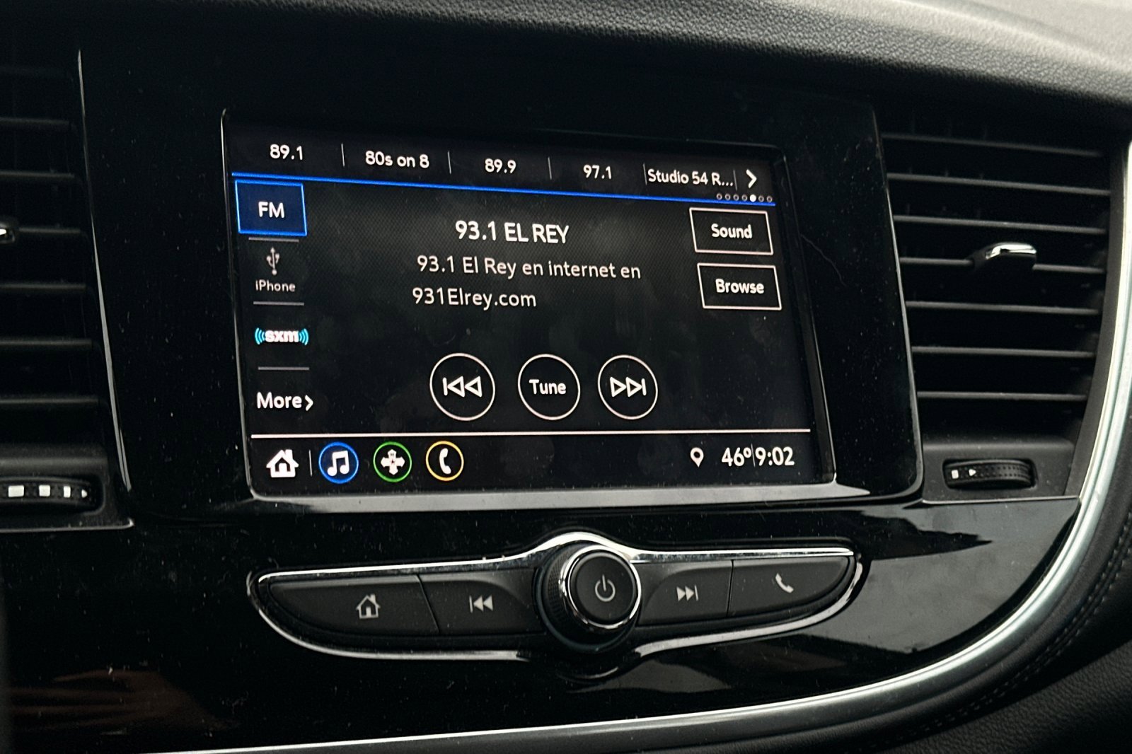 Used 2022 Buick Encore Preferred w/ Safety Package image 19