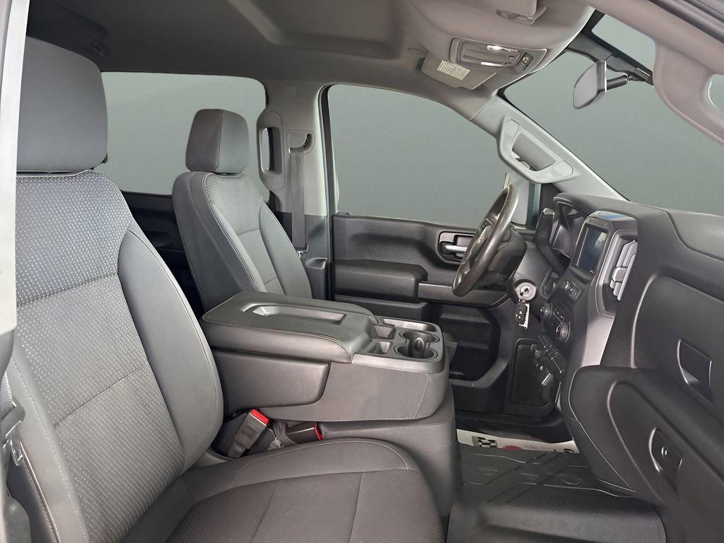 Used 2020 Chevrolet Silverado 2500 Custom w/ Custom Value Package image 29