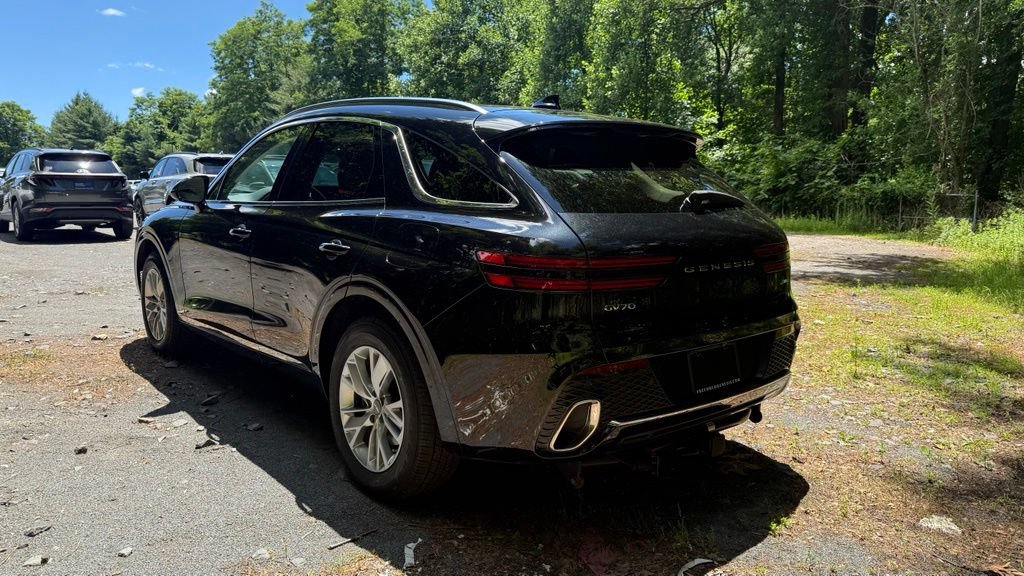 Used 2023 Genesis GV70 2.5T AWD/4WD image 3