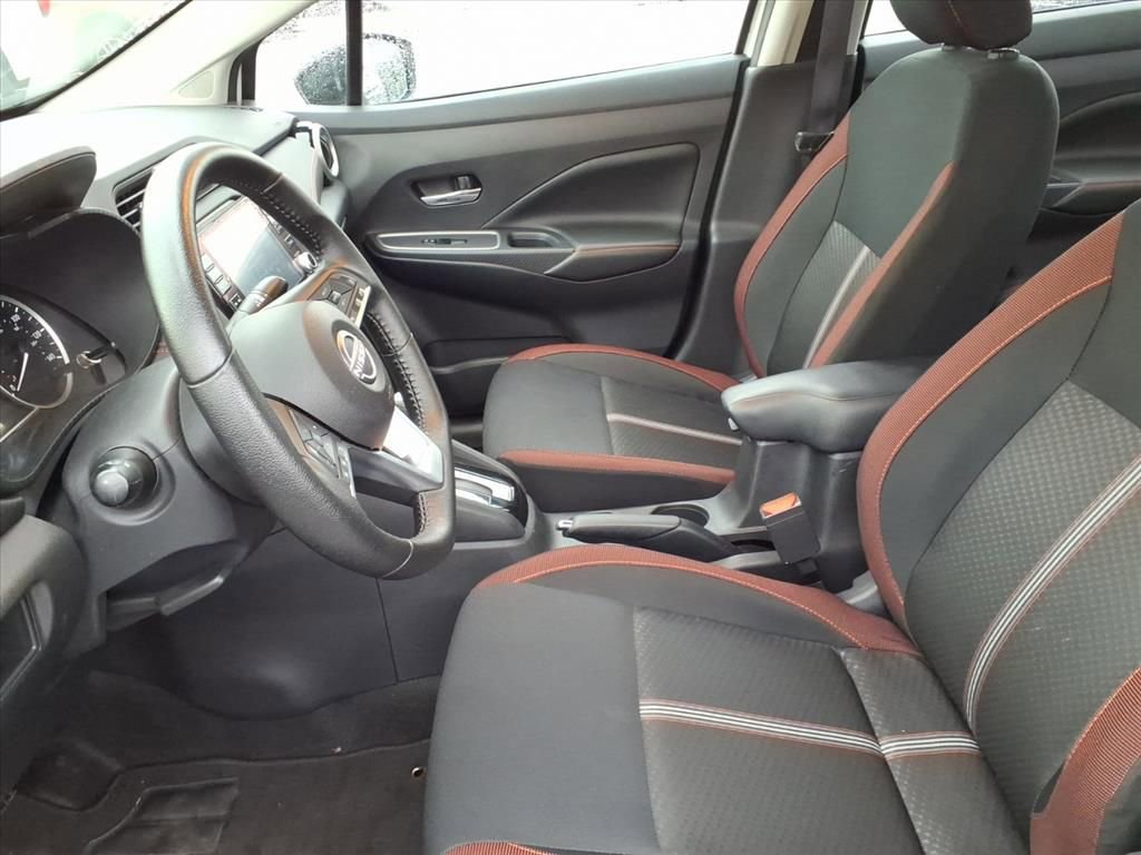 Used 2023 Nissan Versa SR w/ Trunk Package image 8