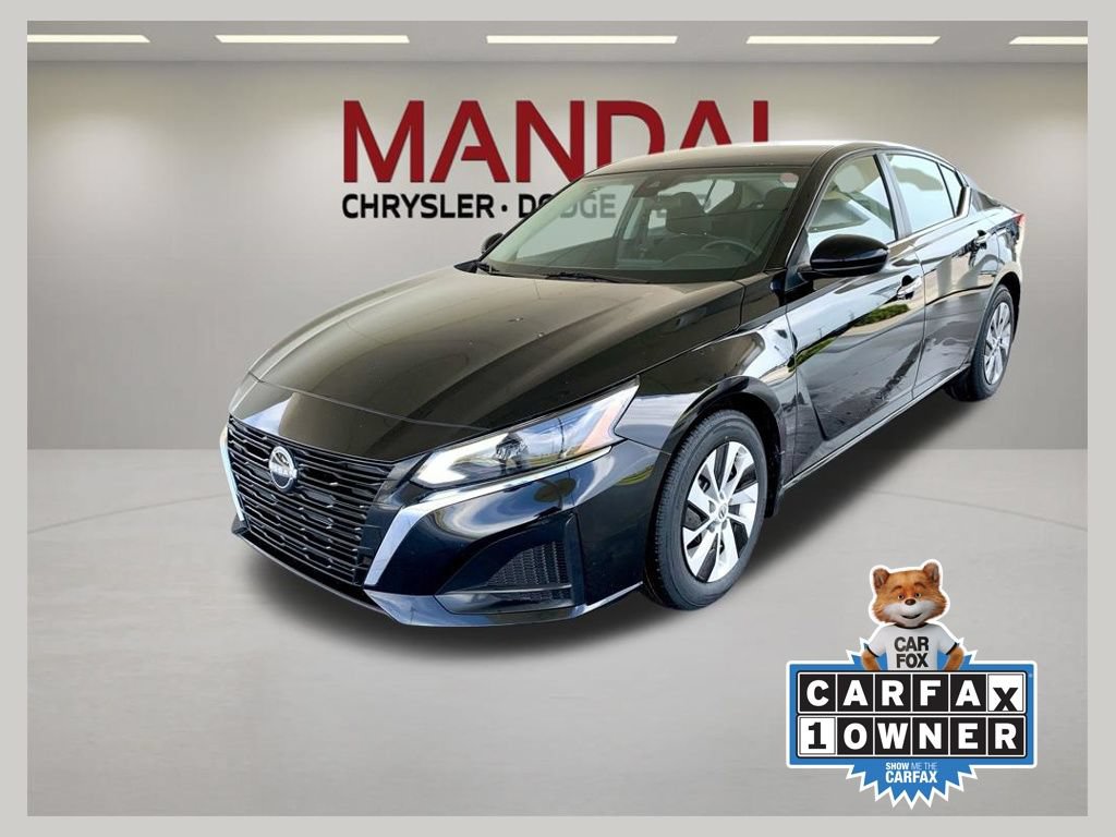Used 2023 Nissan Altima 2.5 S FWD image 1