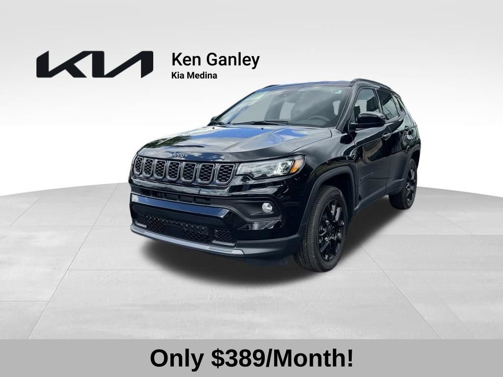 Used 2026 Jeep Compass Latitude AWD/4WD image 1
