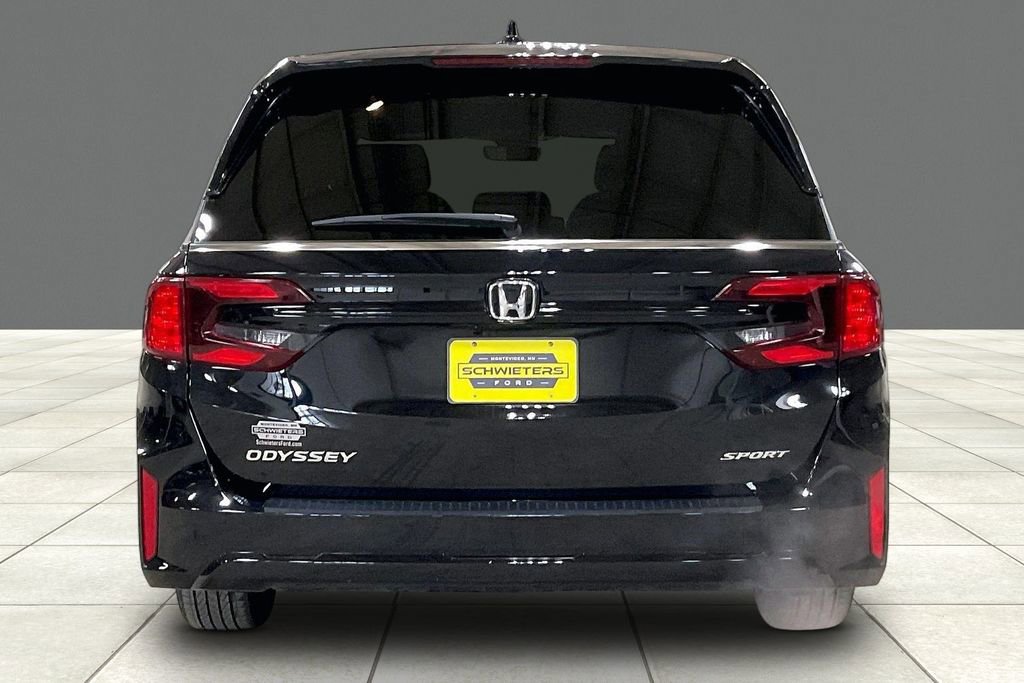 Used 2025 Honda Odyssey Sport-L image 4