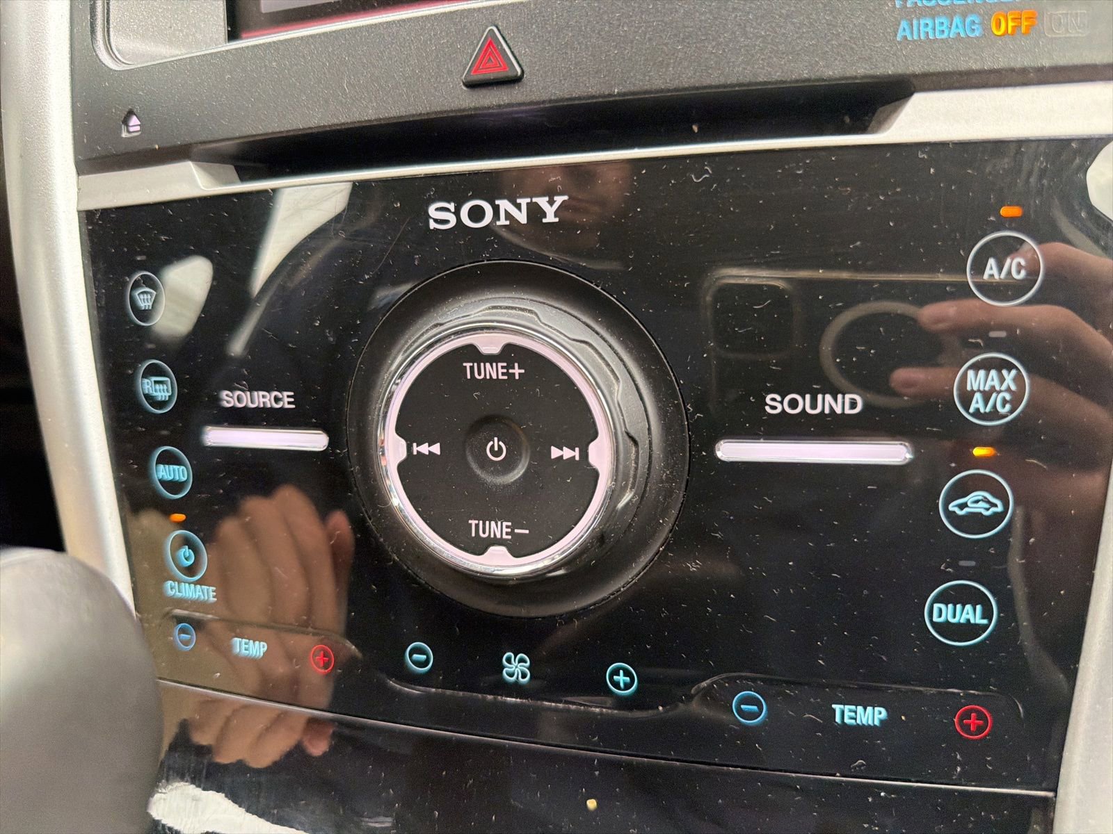 Used 2014 Ford Edge Limited AWD/4WD image 16