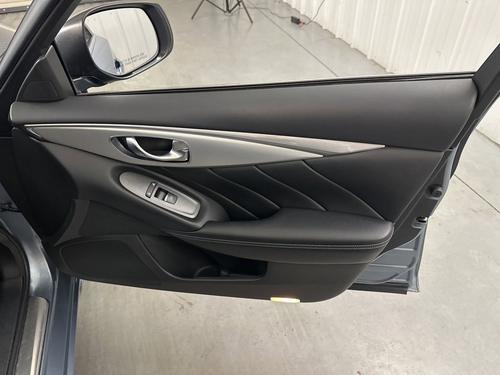 Used 2019 INFINITI Q50 Luxe image 37