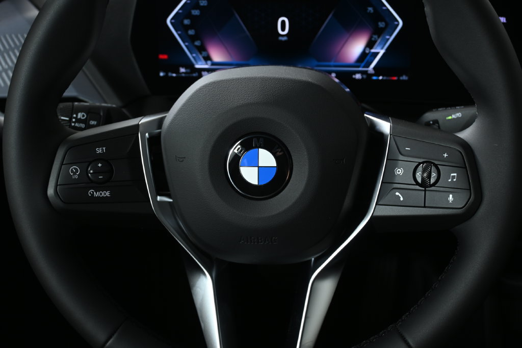 Used 2026 BMW 228i xDrive w/ Technology Package AWD/4WD image 18
