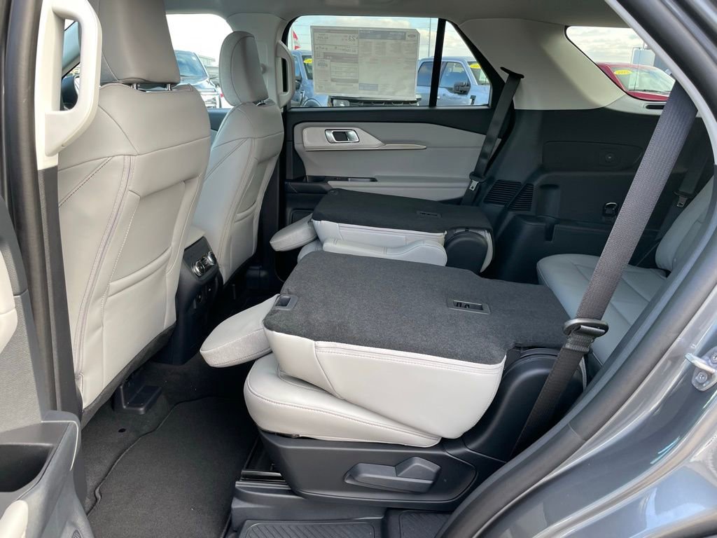New 2026 Ford Explorer Active w/ Active Comfort Package image 57