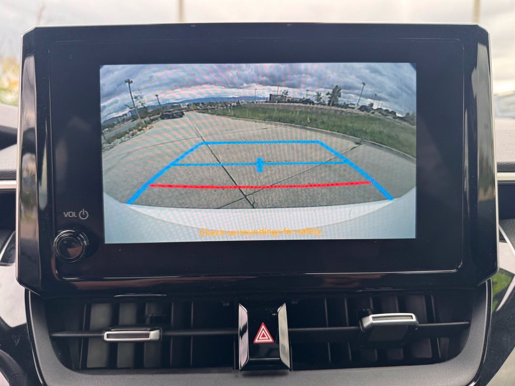 Used 2025 Toyota Corolla SE FWD image 32