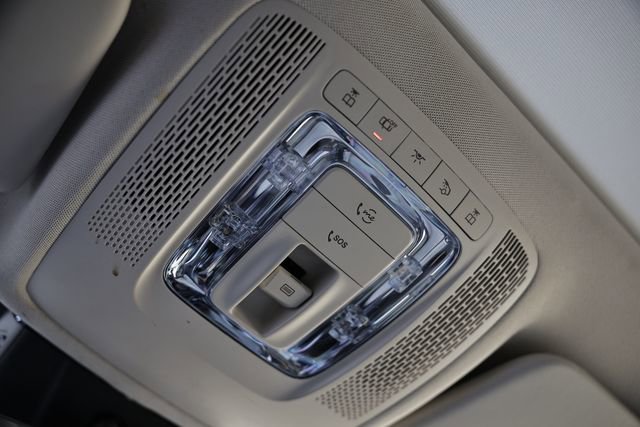 Used 2023 Mercedes-Benz GLB 250 4MATIC image 41