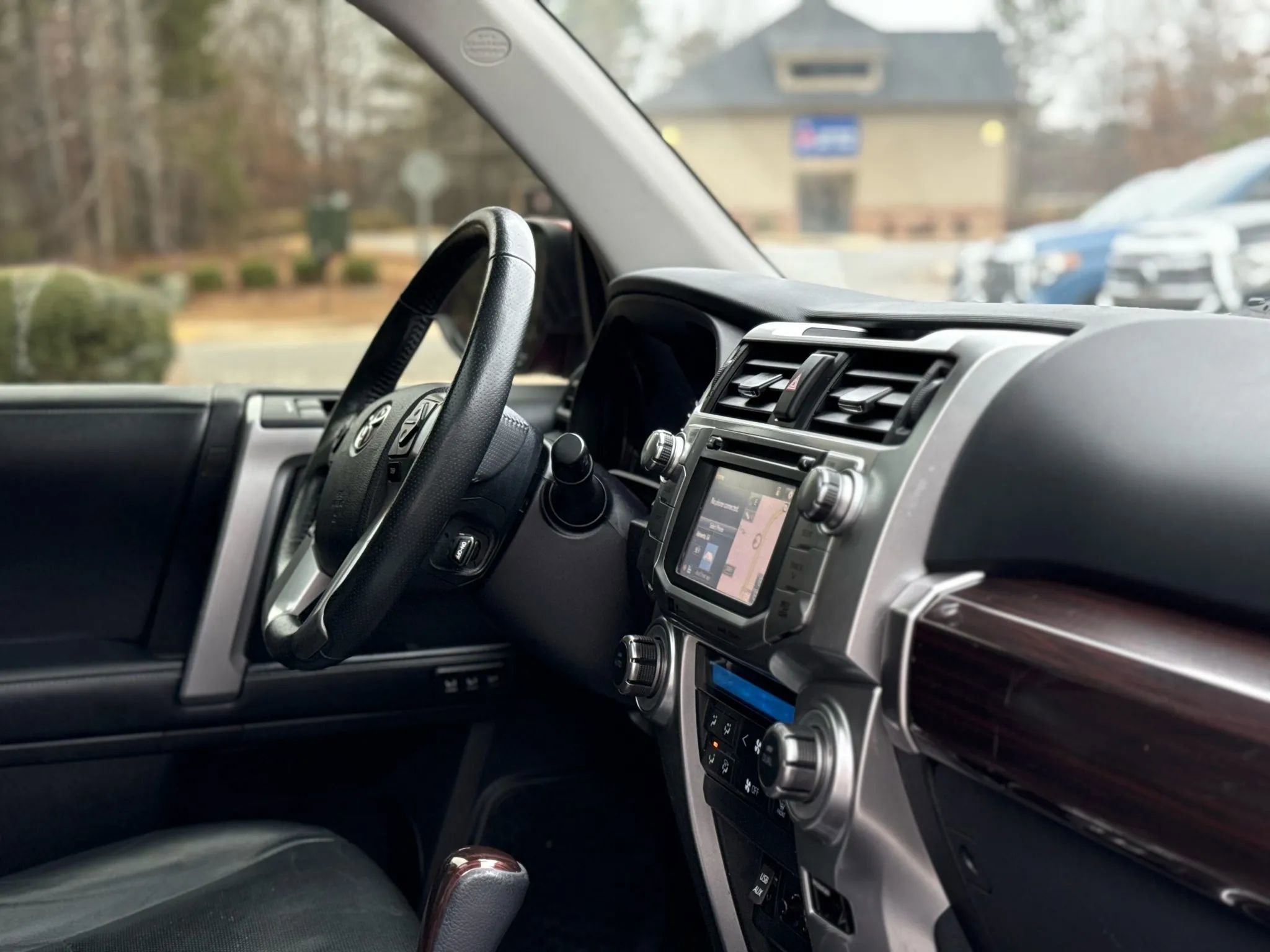 Used 2018 Toyota 4Runner Limited image 30