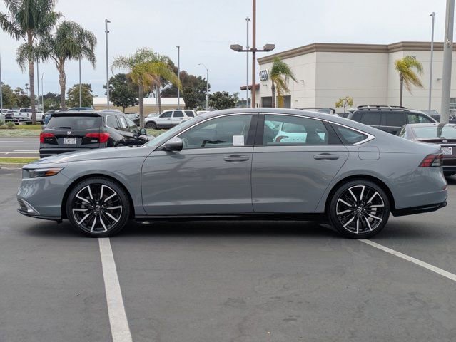 Used 2023 Honda Accord Touring image 8