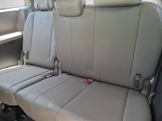 Used 2017 Toyota Sienna XLE w/ XLE Navigation Package FWD image 21