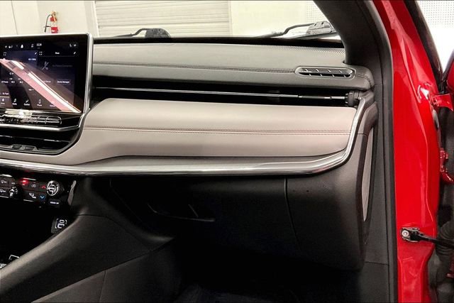 Used 2024 Jeep Compass Limited image 19