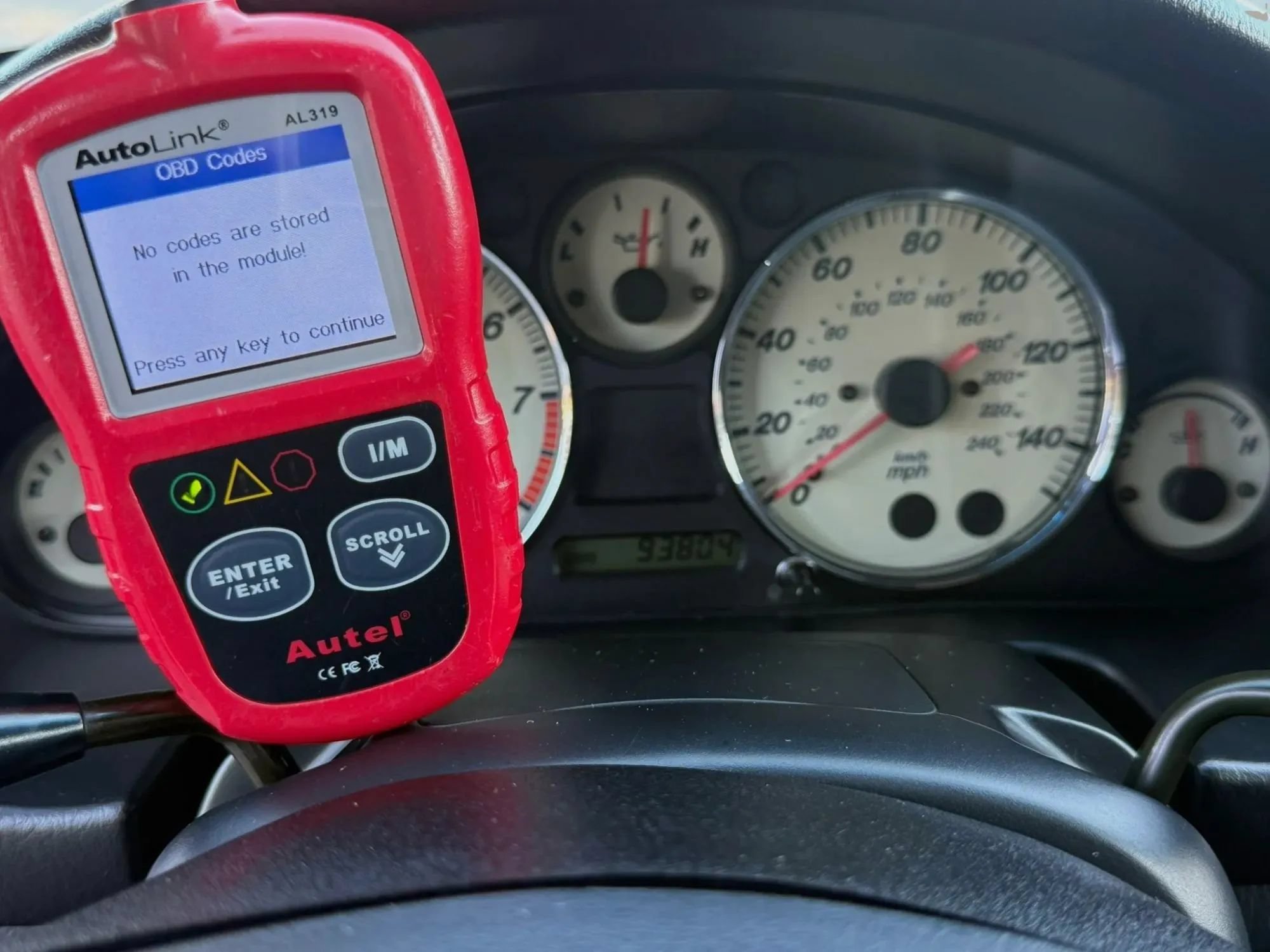Used 2002 MAZDA MX-5 Miata LS RWD image 44