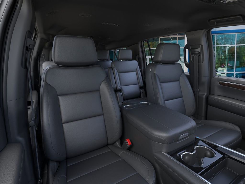New 2026 Chevrolet Suburban Z71 w/ Comfort Package image 16